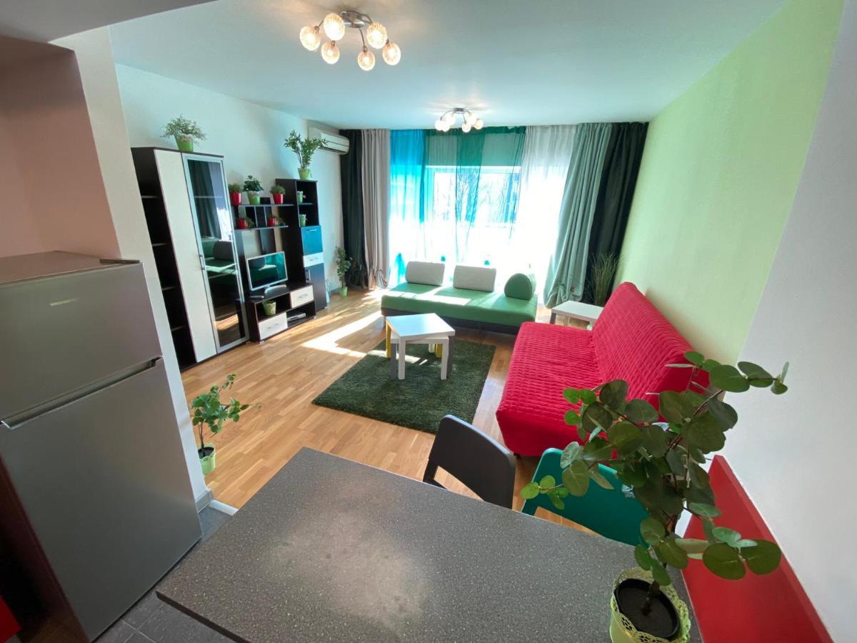 Green Apartment 214 With Private Parking Bucureşti Eksteriør bilde