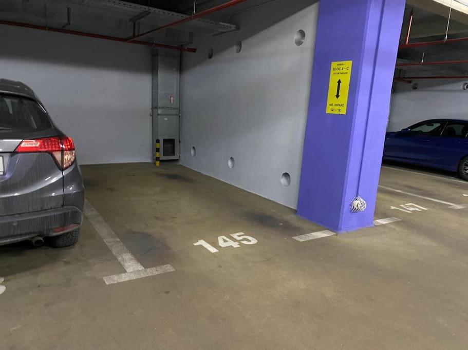 Green Apartment 214 With Private Parking Bucureşti Eksteriør bilde