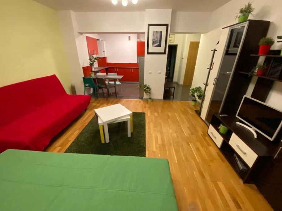 Green Apartment 214 With Private Parking Bucureşti Eksteriør bilde